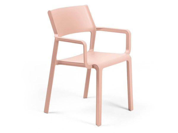 sedia rosa con braccioli rosa